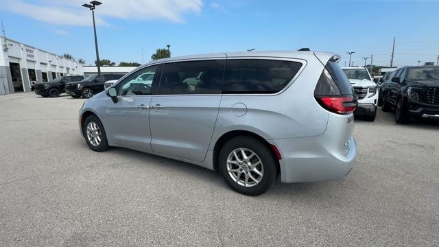 2023 Chrysler Pacifica Touring L FWD