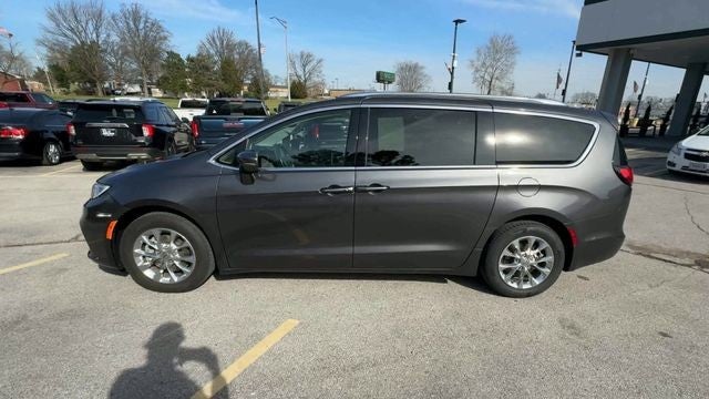 2021 Chrysler Pacifica Touring L FWD