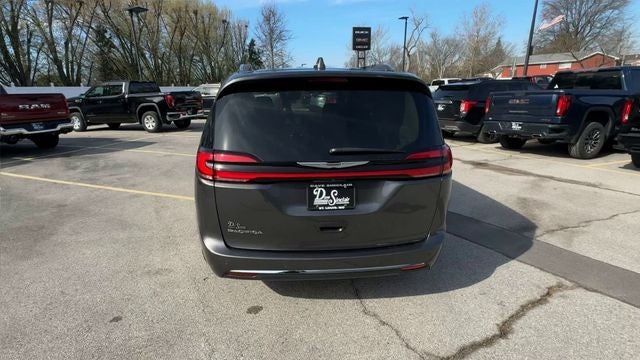 2021 Chrysler Pacifica Touring L FWD