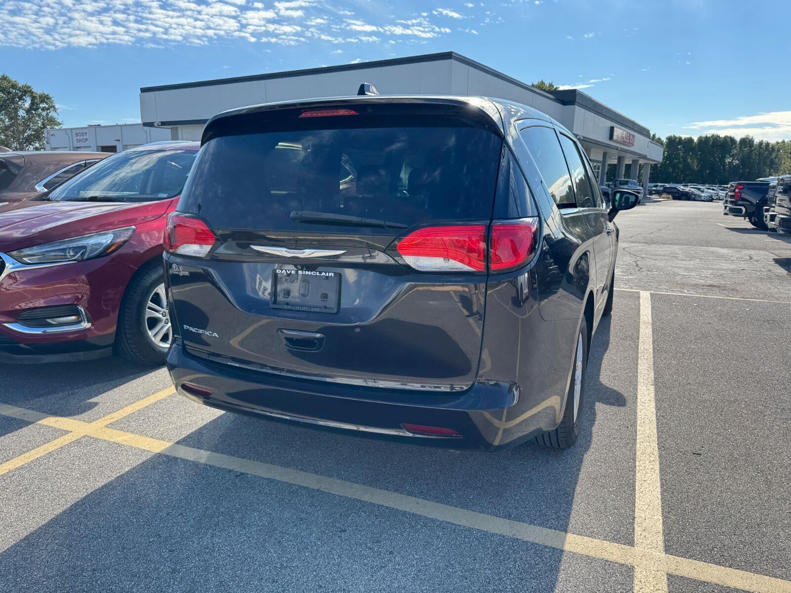 2017 Chrysler Pacifica Touring 4dr Wgn