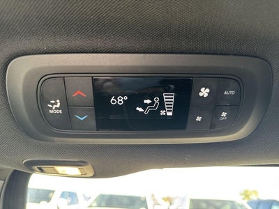 2025 Chrysler Pacifica Limited FWD