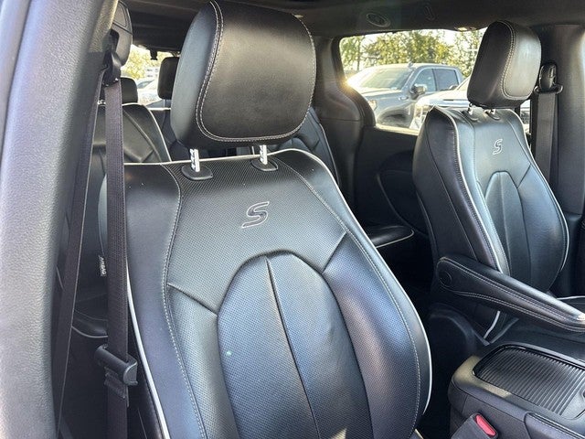 2025 Chrysler Pacifica Limited FWD