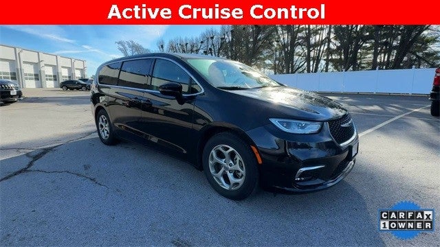 2024 Chrysler Pacifica Limited FWD