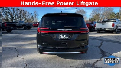 2024 Chrysler Pacifica Limited FWD