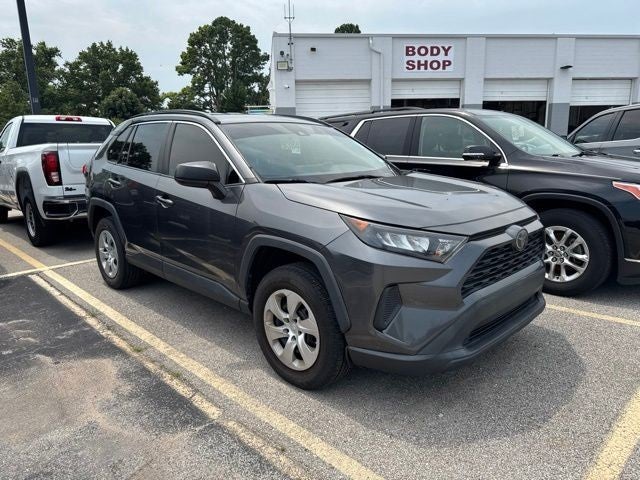 2020 Toyota RAV4 LE FWD