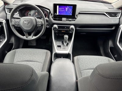 2025 Toyota RAV4 XLE AWD (Natl)