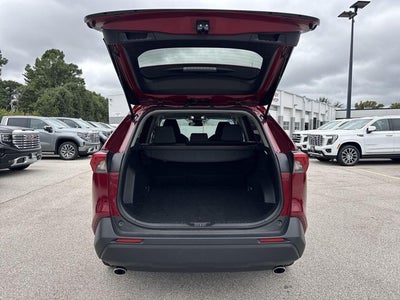 2025 Toyota RAV4 XLE AWD (Natl)