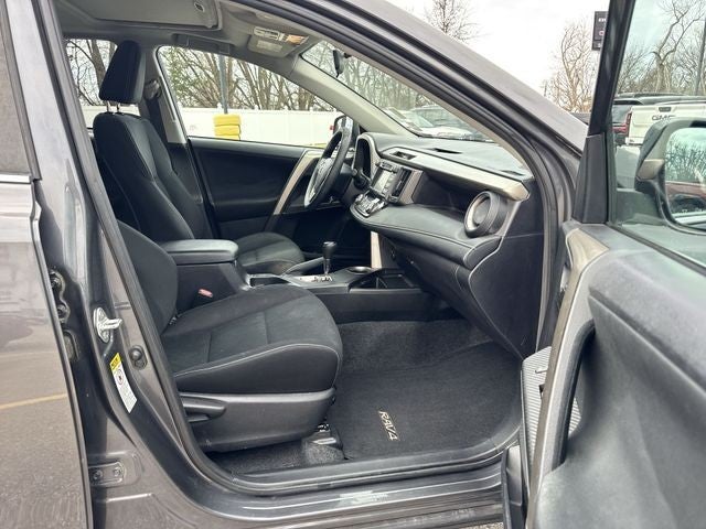 2013 Toyota RAV4 FWD 4dr XLE (Natl)