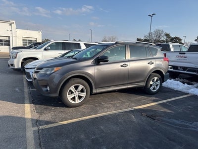 2013 Toyota RAV4 FWD 4dr XLE