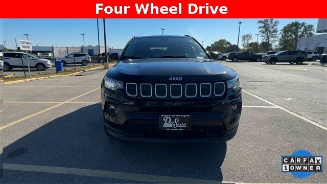 2022 Jeep Compass Latitude Lux