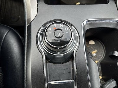 2017 Ford Fusion SE FWD