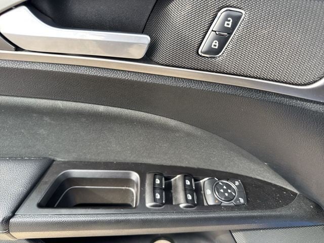 2017 Ford Fusion SE FWD