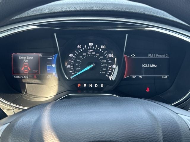 2017 Ford Fusion SE FWD