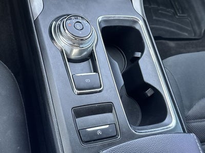 2017 Ford Fusion SE FWD