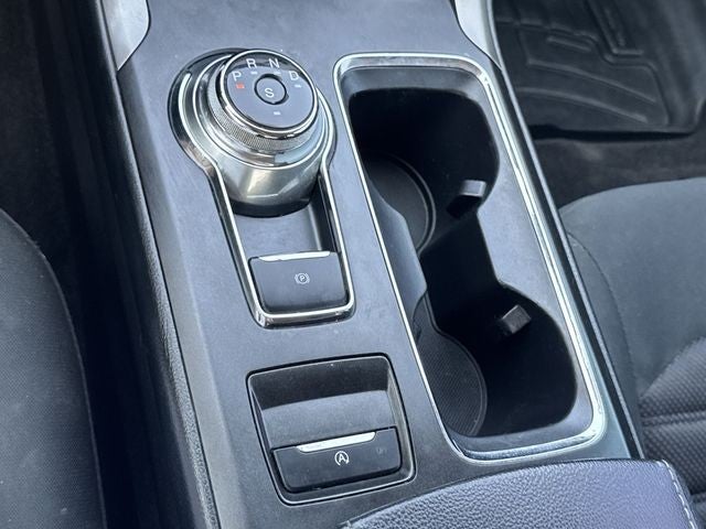 2017 Ford Fusion SE FWD