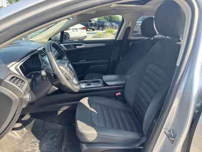 2017 Ford Fusion SE FWD