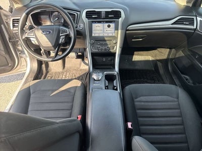 2017 Ford Fusion SE FWD