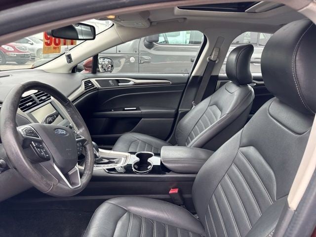2016 Ford Fusion 4dr Sdn SE FWD