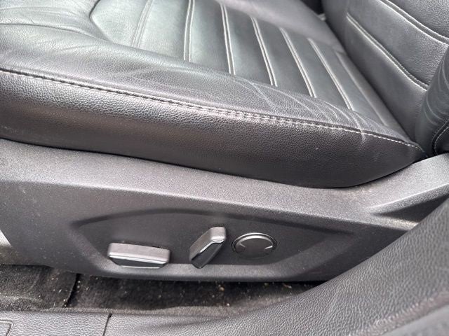 2016 Ford Fusion 4dr Sdn SE FWD