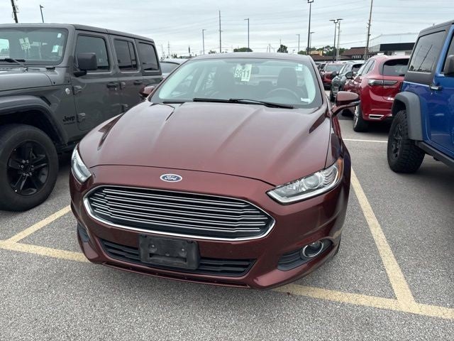 2016 Ford Fusion 4dr Sdn SE FWD