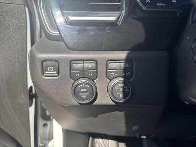 2022 Chevrolet Silverado 1500 4WD Crew Cab 147" LTZ