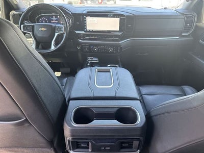 2022 Chevrolet Silverado 1500 4WD Crew Cab 147" LTZ