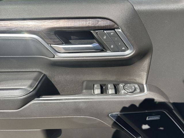 2022 Chevrolet Silverado 1500 4WD Crew Cab 147" LTZ