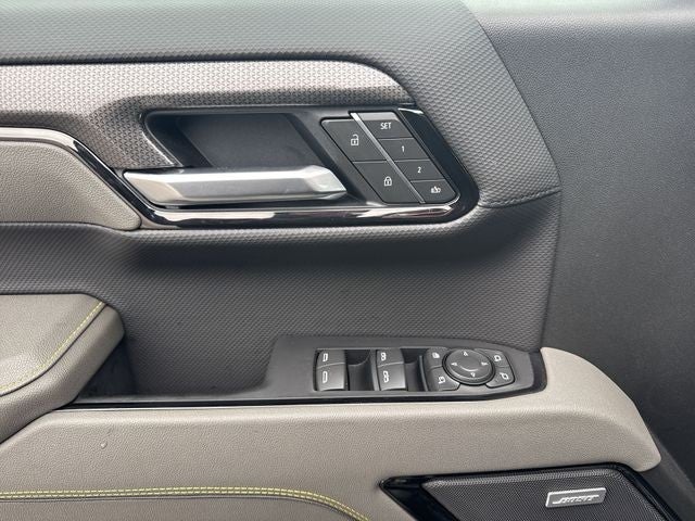 2025 Chevrolet Silverado 1500 4WD Crew Cab 147" ZR2