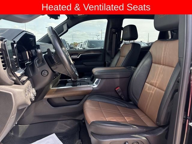 2025 Chevrolet Silverado 1500 4WD Crew Cab 147" High Country