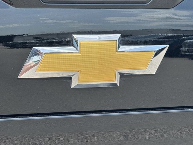 2025 Chevrolet Silverado 1500 4WD Crew Cab 147" High Country