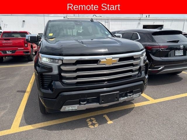 2025 Chevrolet Silverado 1500 4WD Crew Cab 147" High Country