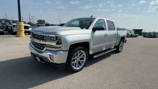 2016 Chevrolet Silverado 1500 4WD Crew Cab 143.5" LTZ w/1LZ
