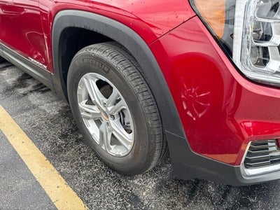2024 GMC Terrain FWD 4dr SLE
