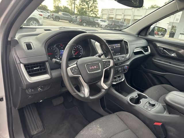 2022 GMC Terrain FWD 4dr SLE