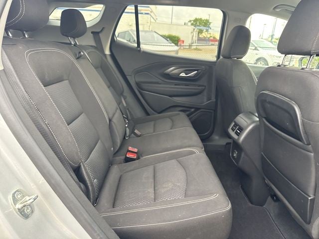2022 GMC Terrain FWD 4dr SLE