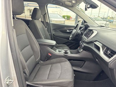 2022 GMC Terrain FWD 4dr SLE