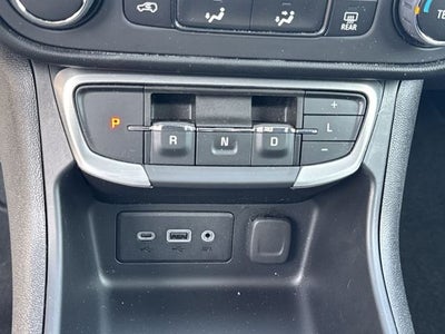 2022 GMC Terrain FWD 4dr SLE
