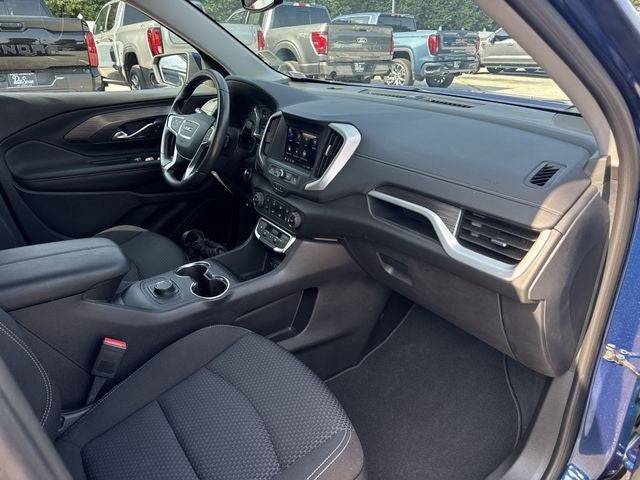 2022 GMC Terrain FWD 4dr SLE