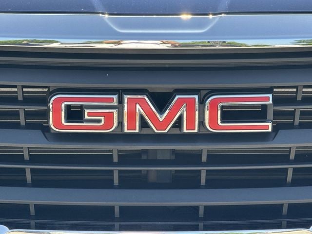 2022 GMC Terrain FWD 4dr SLE