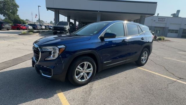 2022 GMC Terrain FWD 4dr SLE