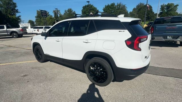 2023 GMC Terrain FWD 4dr SLT