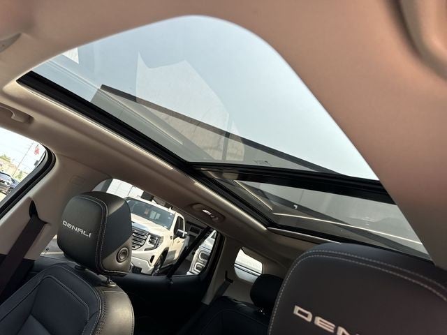 2024 GMC Terrain AWD 4dr Denali
