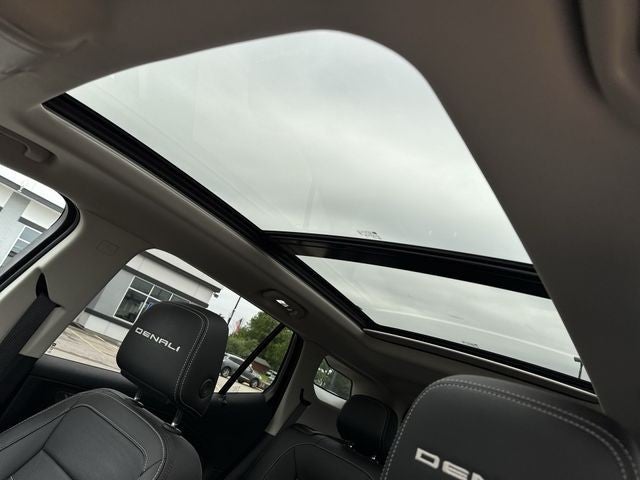 2024 GMC Terrain AWD 4dr Denali