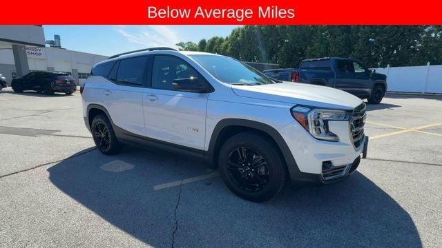 2023 GMC Terrain AT4 AWD's photo