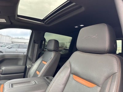 2020 GMC Sierra 1500 4WD Crew Cab 147" AT4