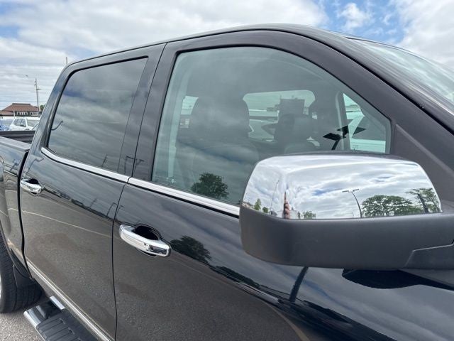 2016 GMC Sierra 1500 4WD Crew Cab 143.5" SLT