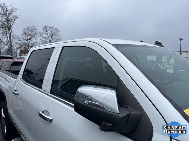 2016 GMC Sierra 1500 4WD Crew Cab 143.5" SLT