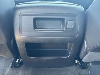 2018 GMC Sierra 1500 4WD Crew Cab 143.5" SLT