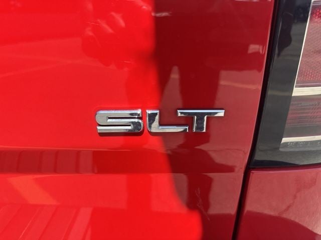 2018 GMC Sierra 1500 4WD Crew Cab 143.5" SLT
