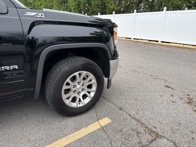 2015 GMC Sierra 1500 4WD Crew Cab 143.5" SLE
